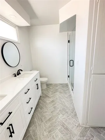 233 6th Street, Manhattan Beach, California 90266