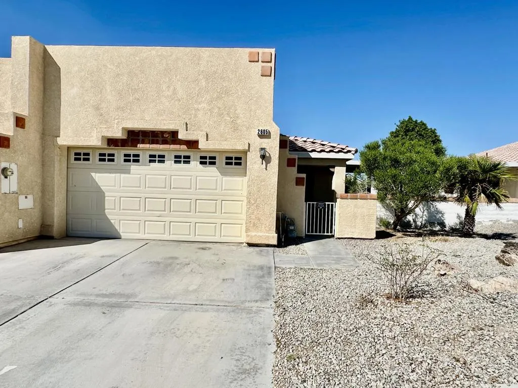 2605 Fairway Drive, Blythe, California 92225 home-pic-1