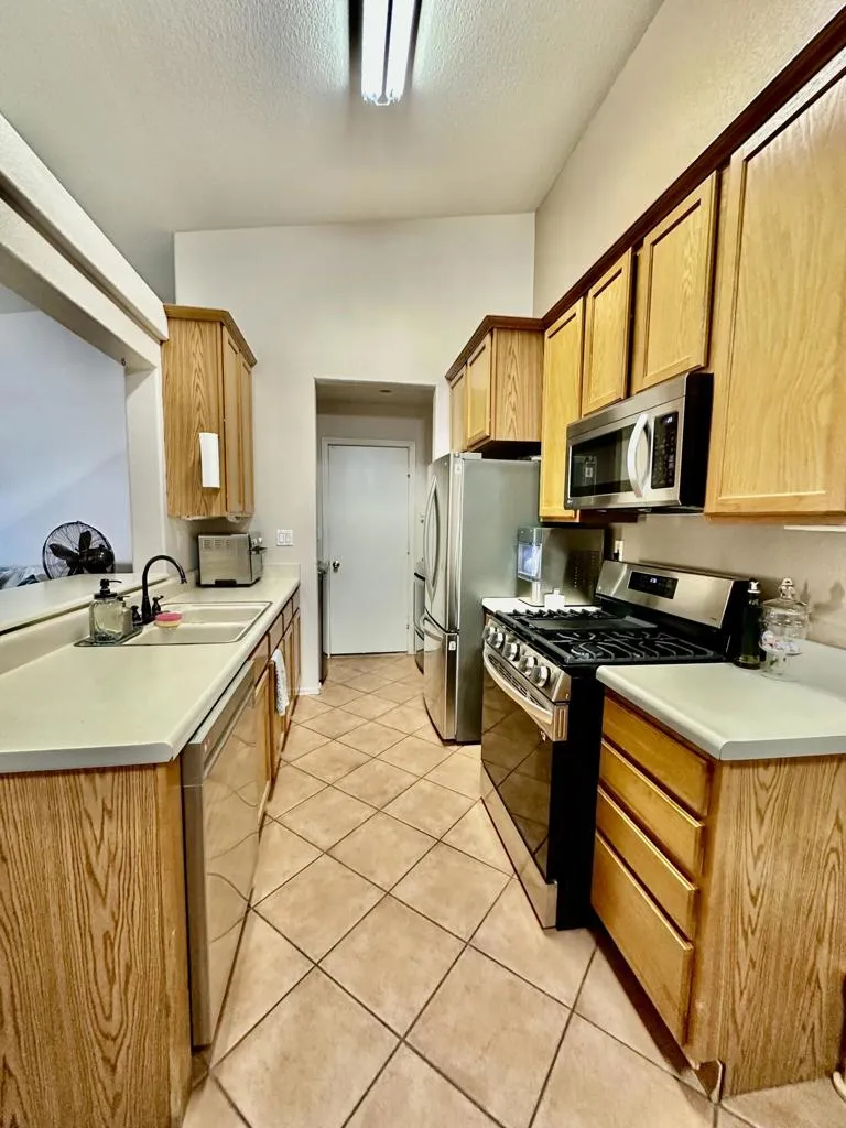 2605 Fairway Drive, Blythe, California 92225 home-pic-6
