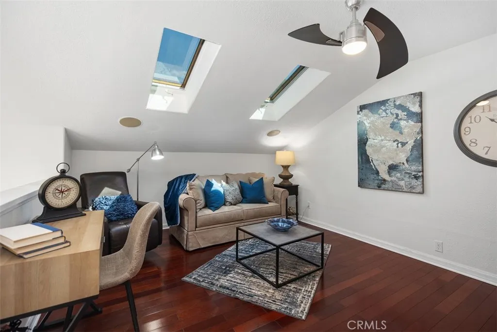 30 El Cencerro, Rancho Santa Margarita, California 92688 home-pic-25