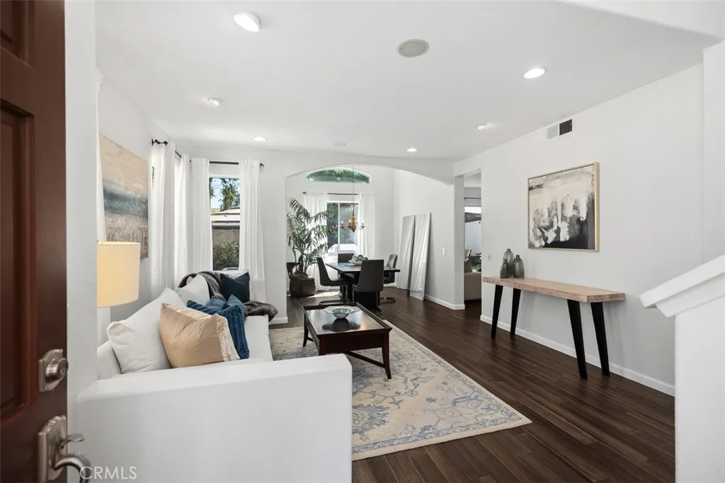 30 El Cencerro, Rancho Santa Margarita, California 92688 home-pic-6