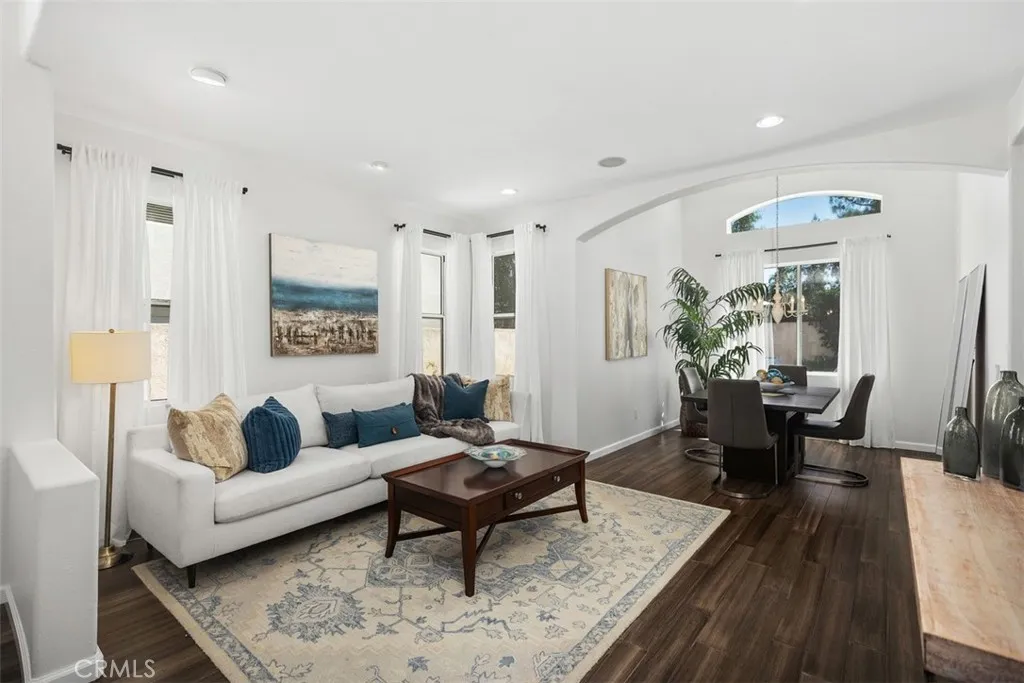 30 El Cencerro, Rancho Santa Margarita, California 92688 home-pic-1