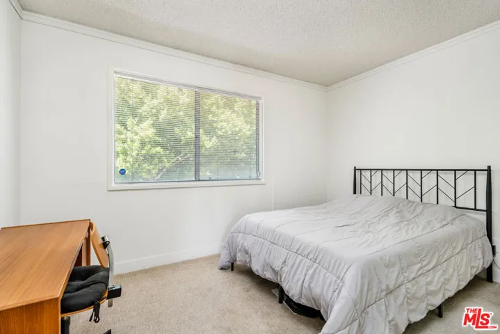 19547 Rinaldi Street 30, Porter Ranch, California 91326