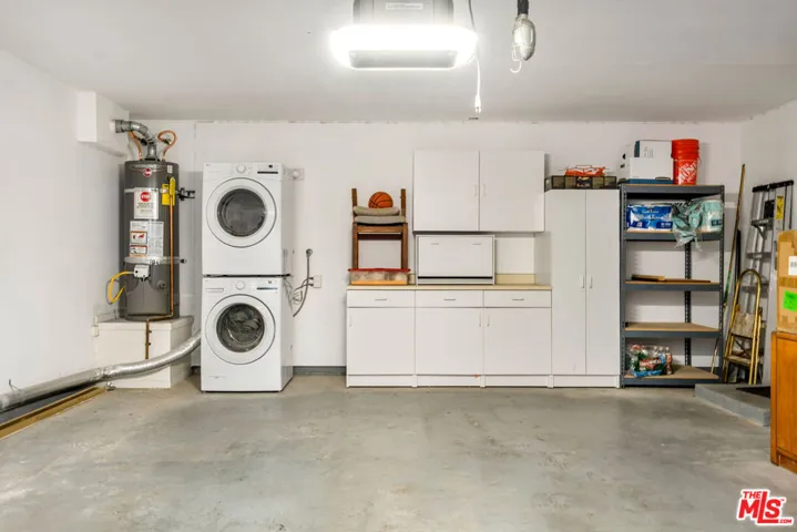 19547 Rinaldi Street 30, Porter Ranch, California 91326