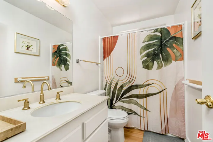 19547 Rinaldi Street 30, Porter Ranch, California 91326