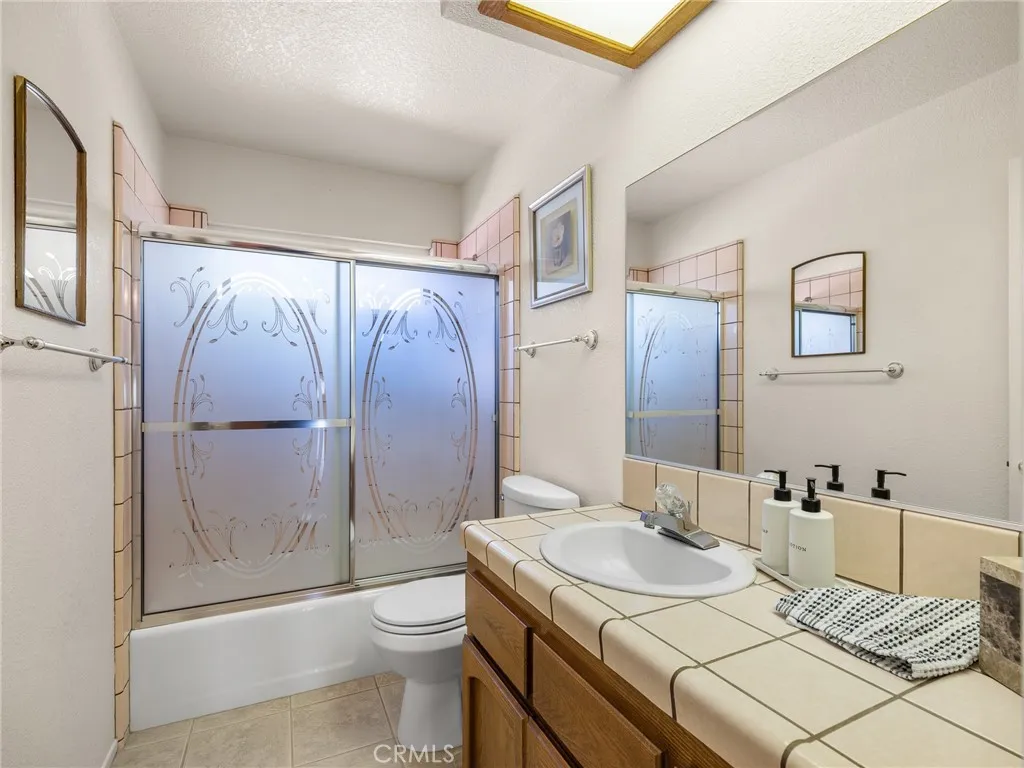 19376 Symeron, Apple Valley, California 92307 home-pic-34