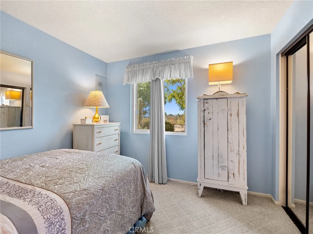 19376 Symeron, Apple Valley, California 92307 home-pic-32