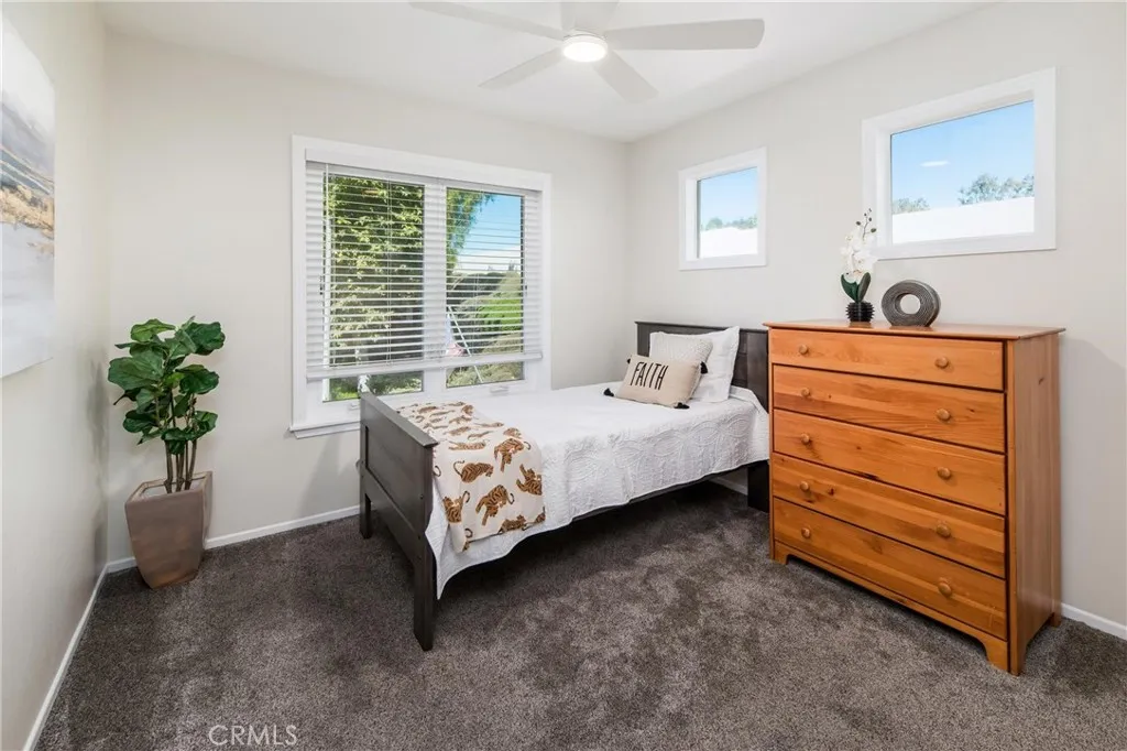 2 Via Boyero, Rancho Santa Margarita, California 92688 home-pic-17