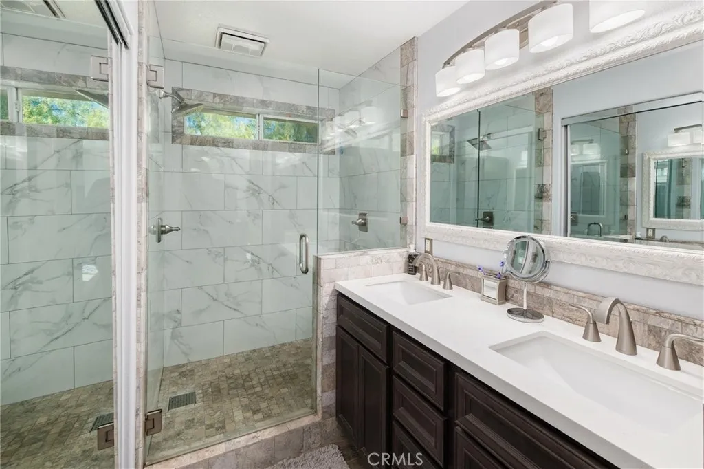 2 Via Boyero, Rancho Santa Margarita, California 92688 home-pic-14