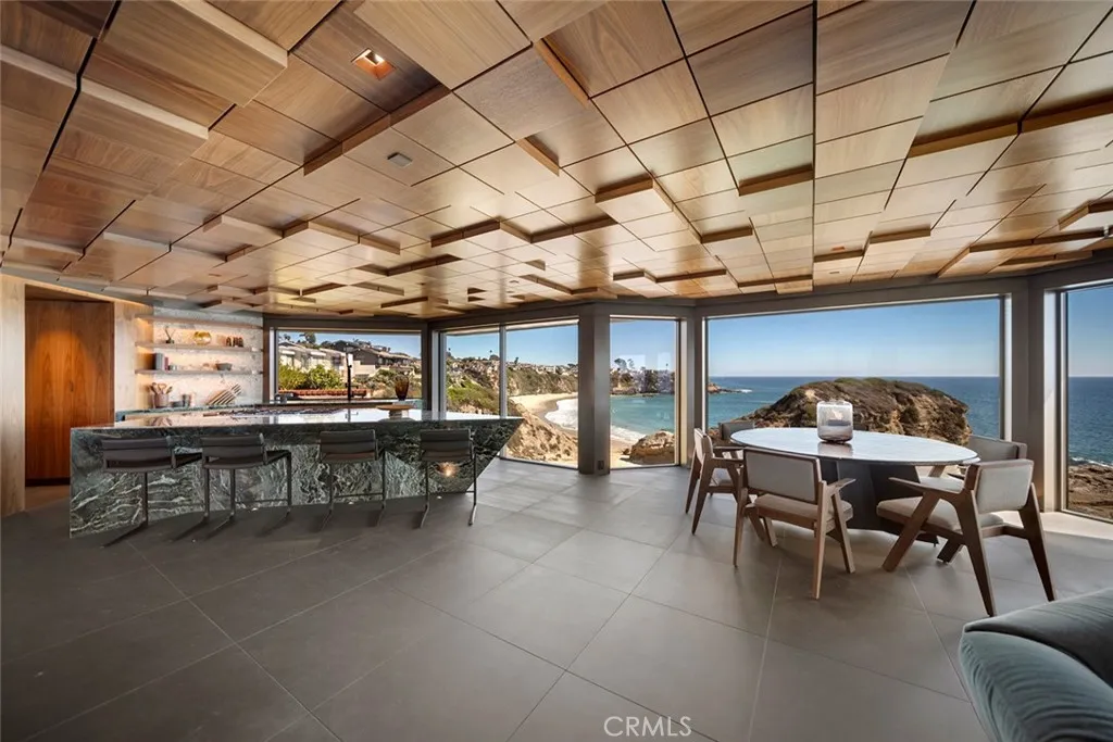 3 N La Senda, Laguna Beach, California 92651 home-pic-5