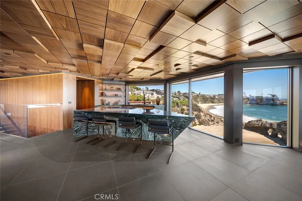 3 N La Senda, Laguna Beach, California 92651 home-pic-6