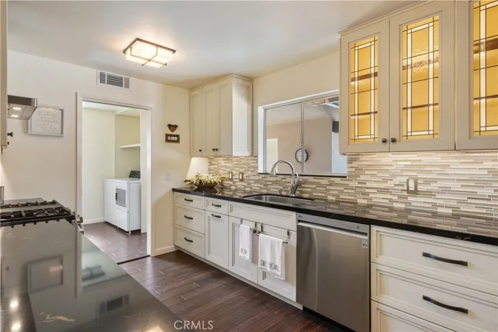 152 Spinks Canyon Road, Bradbury, California 91008