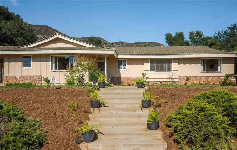 152 Spinks Canyon Road, Bradbury, California 91008