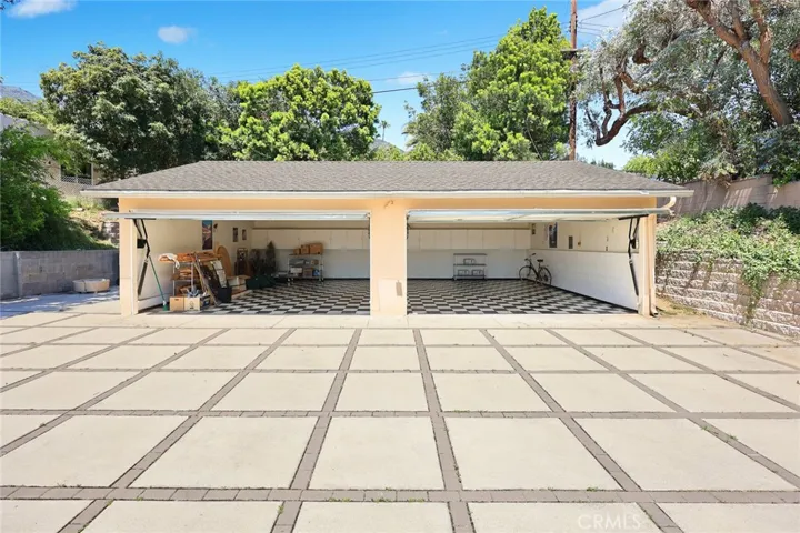 152 Spinks Canyon Road, Bradbury, California 91008