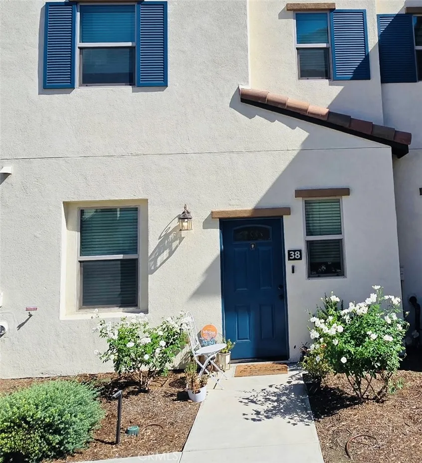 9871 Alburtis Avenue, Santa Fe Springs, California 90670 home-pic-1