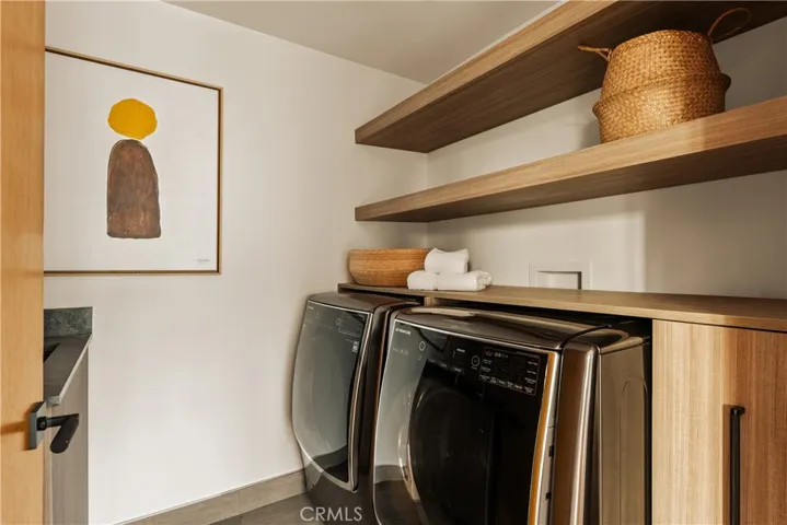 Laundry Room Upstairs