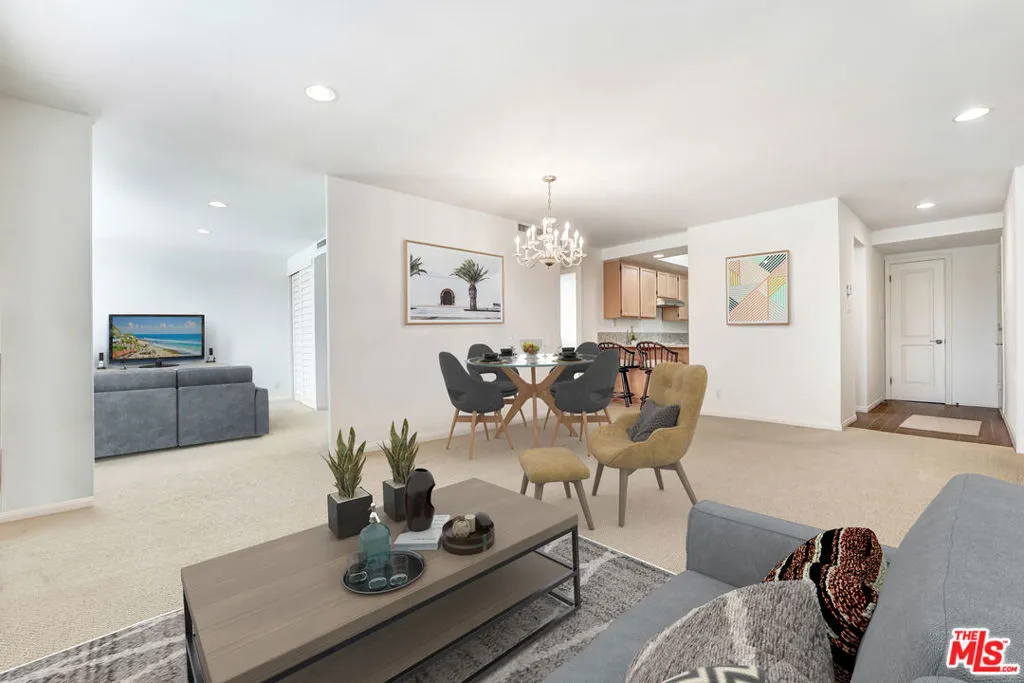 969 Hilgard Avenue 1002, Los Angeles, California 90024 home-pic-0
