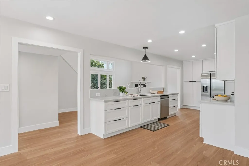 20 20 Saddle, Rancho Palos Verdes, California 90275 home-pic-10