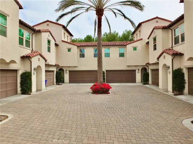 Private Courtyard