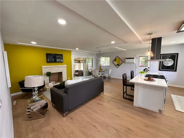 637 Carmelita Place, Montebello, California 90640