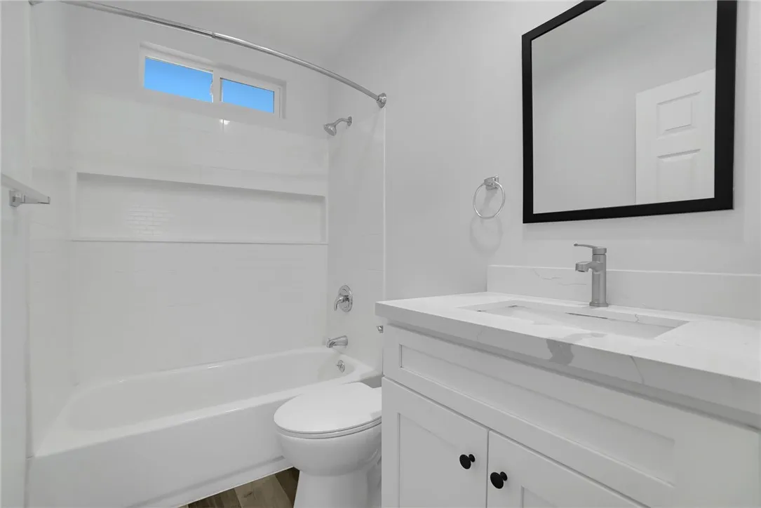 871 W Wilson, Pomona, California 91768 home-pic-27