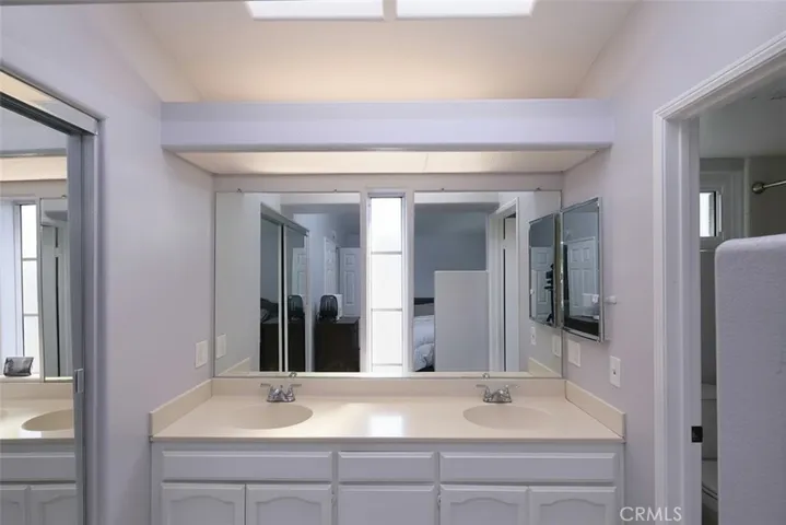 Digitally Altered
Master Bath