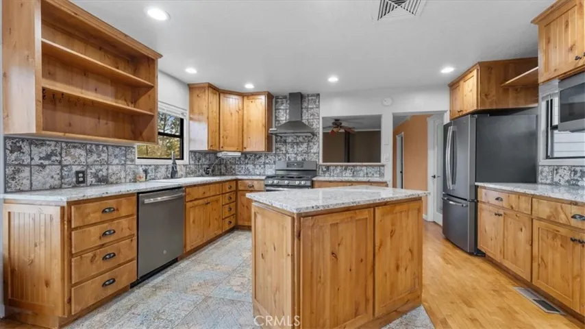 115 Acacia Avenue, Oroville, California 95966