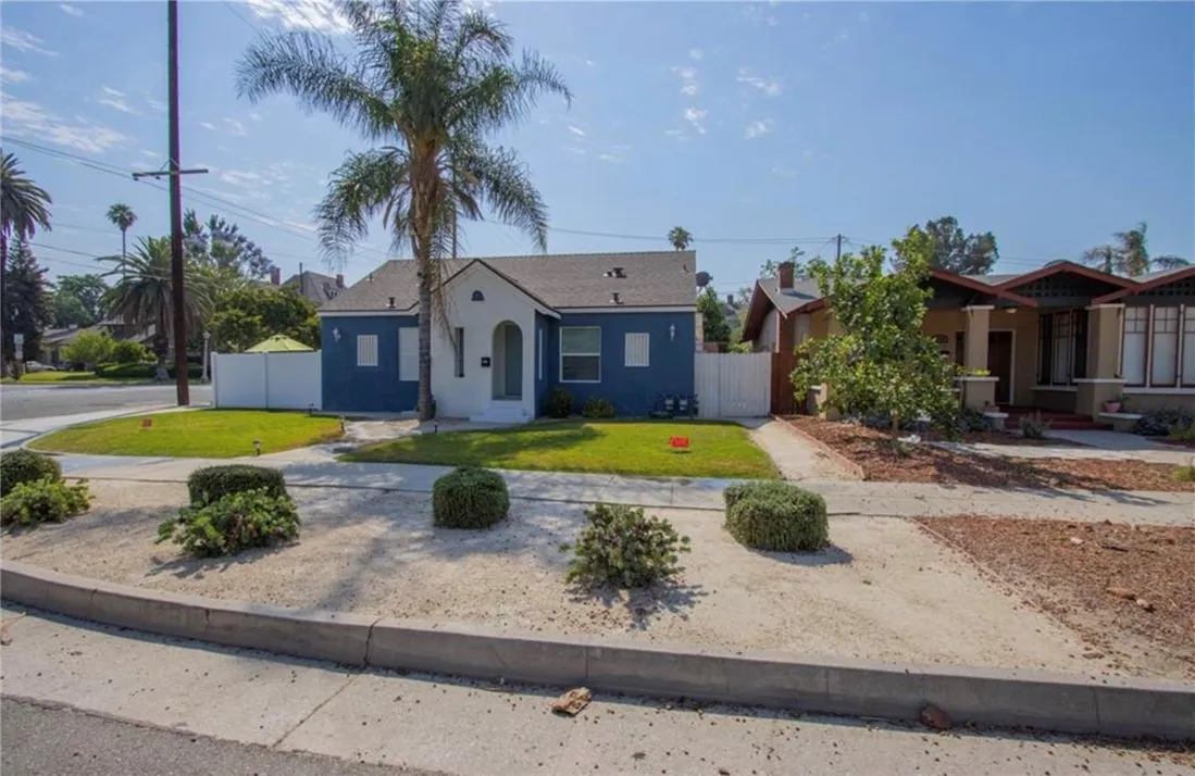 3110 3108 Lime, Riverside, California 92501 home-pic-0