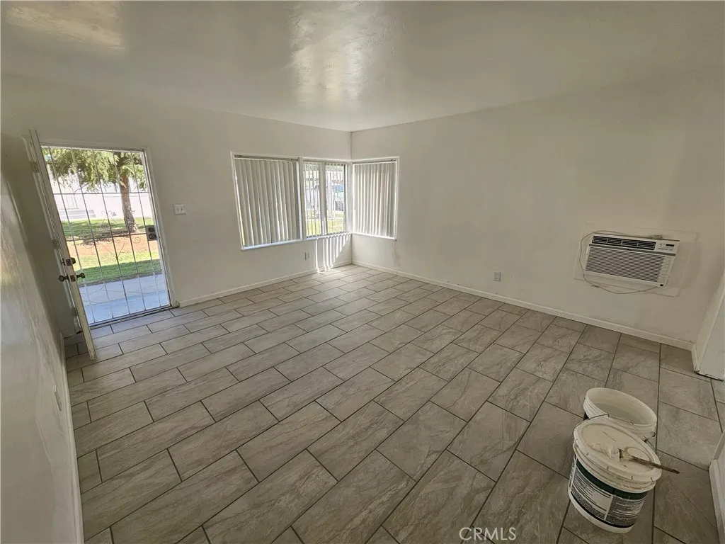 545 N 2nd, Banning, California 92220 home-pic-16