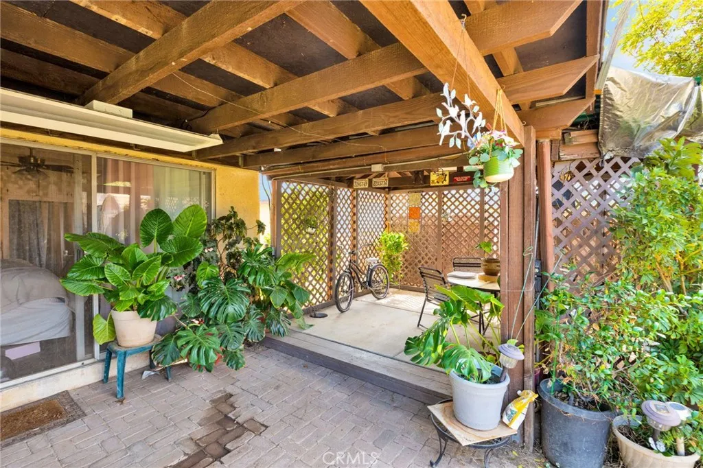 13315 Tacoma Dr, Moreno Valley, California 92553 home-pic-13