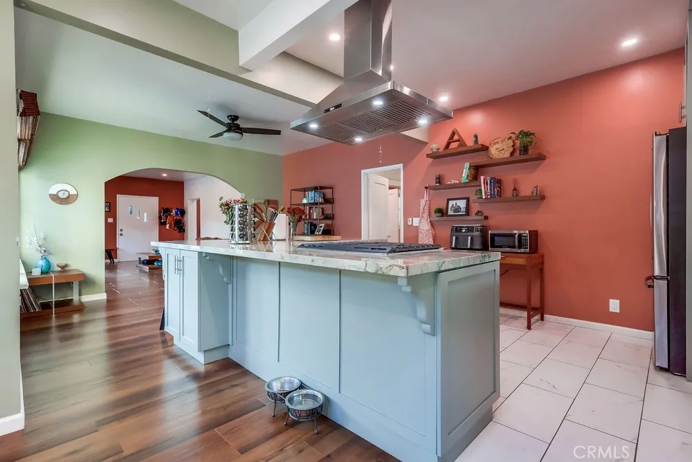 456 Cherry, Long Beach, California 90802 home-pic-35