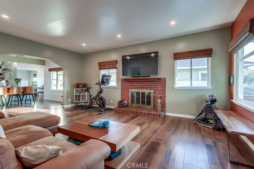 456 Cherry, Long Beach, California 90802 home-pic-15