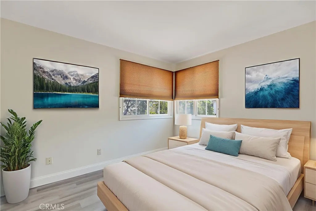 1749 Sunny Heights, Los Angeles, California 90065 home-pic-24