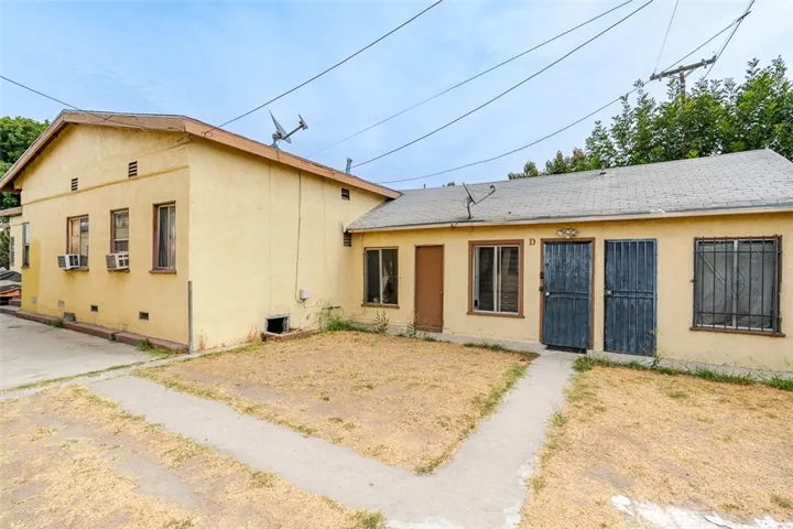 3164 3164 Cherokee Avenue, South Gate, California 90280
