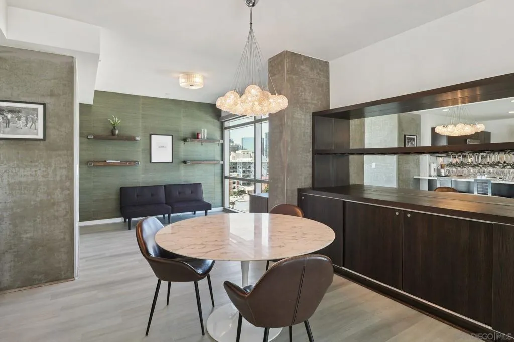 800 The Mark Ln 904, San Diego, California 92101 home-pic-6