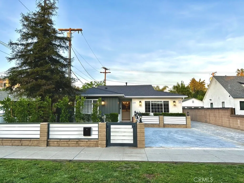 114 S Lamer Street, Burbank, California 91506 home-pic-0