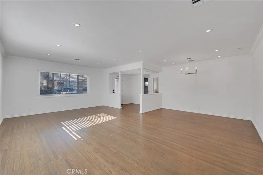 114 S Lamer Street, Burbank, California 91506 home-pic-8