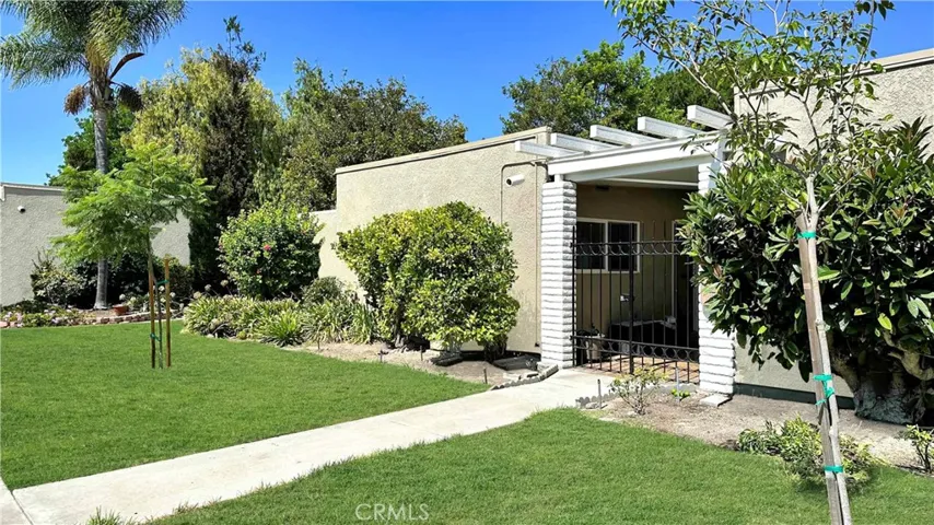 2044 Via Mariposa East A, Laguna Woods, California 92637