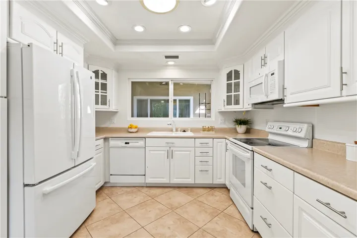 2044 Via Mariposa East A, Laguna Woods, California 92637