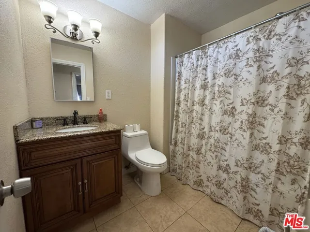 920 Burr Street, Corona, California 92882
