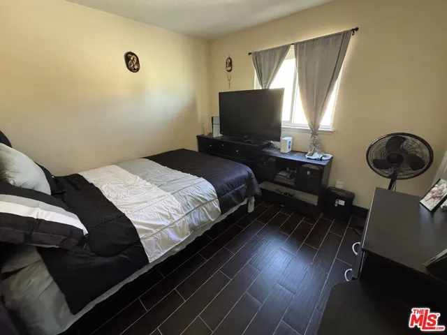 920 Burr Street, Corona, California 92882