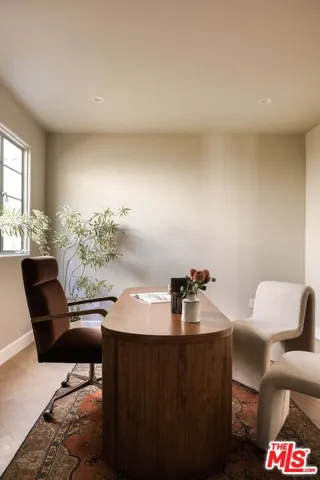 2449 N Commonwealth Avenue, Los Angeles, California 90027