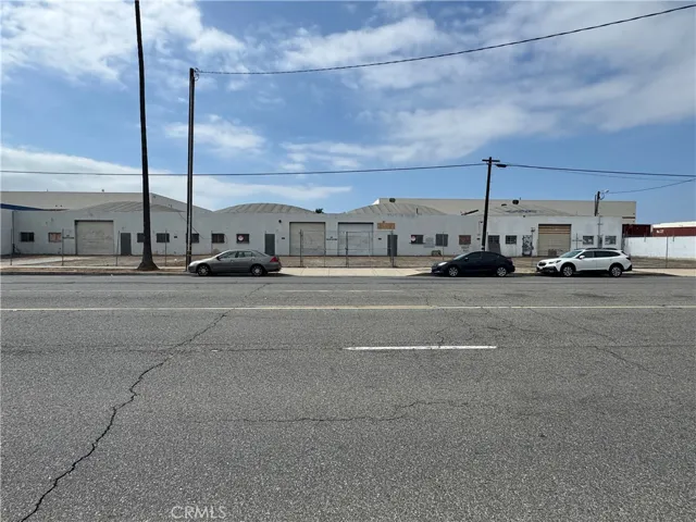 18121 S Broadway, Carson, California 90248