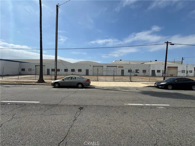 18121 S Broadway, Carson, California 90248