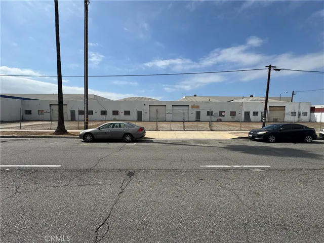 18121 S Broadway, Carson, California 90248