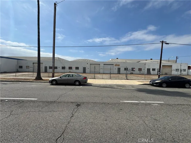 18121 S Broadway, Carson, California 90248