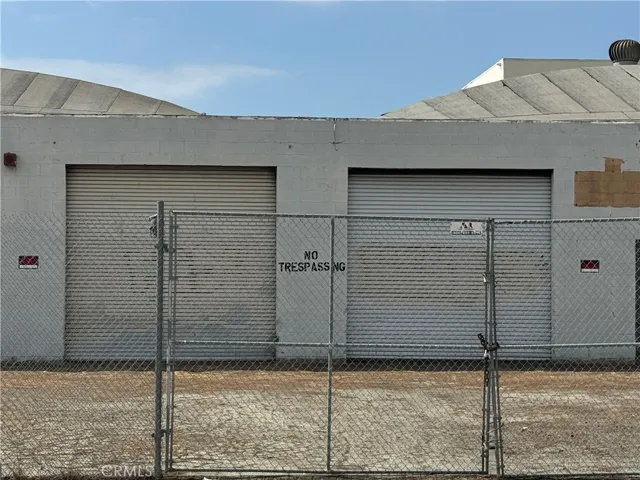 18121 S Broadway, Carson, California 90248