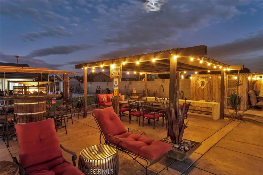 11546 Oakwood Avenue, Hesperia, California 92345 home-pic-55