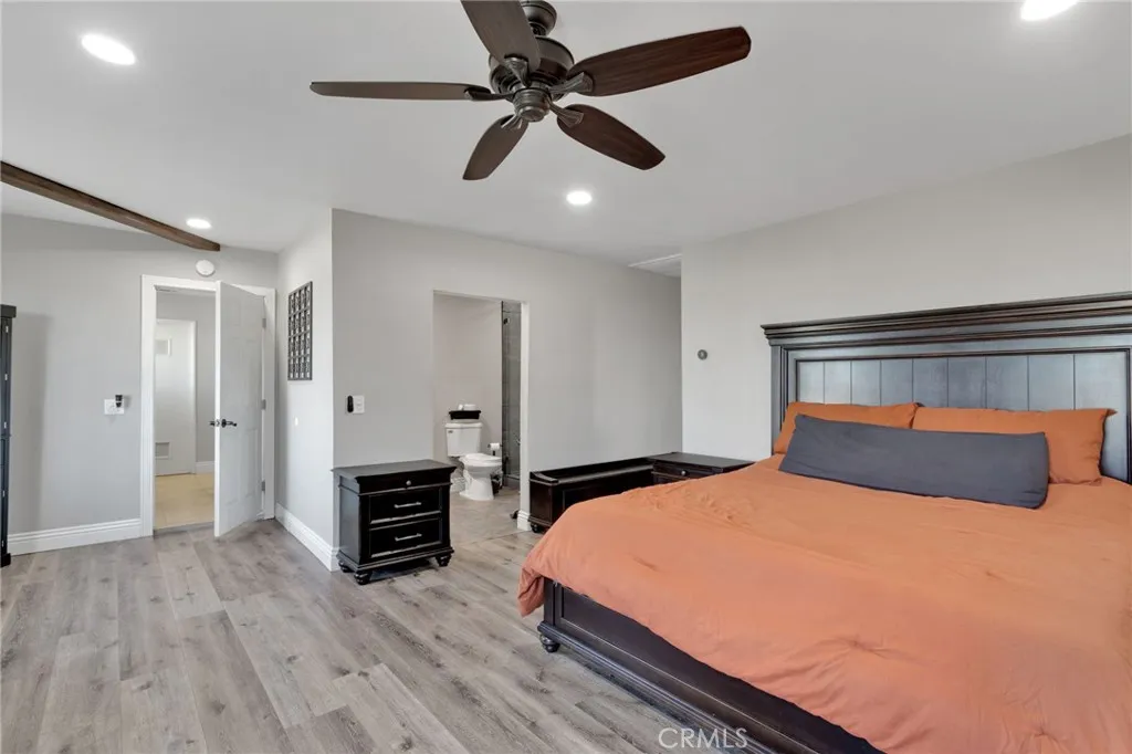 11546 Oakwood Avenue, Hesperia, California 92345 home-pic-23
