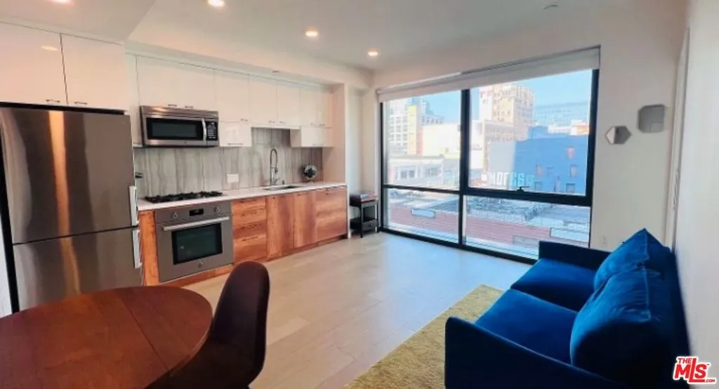 400 S Broadway 502, Los Angeles, California 90013 home-pic-4
